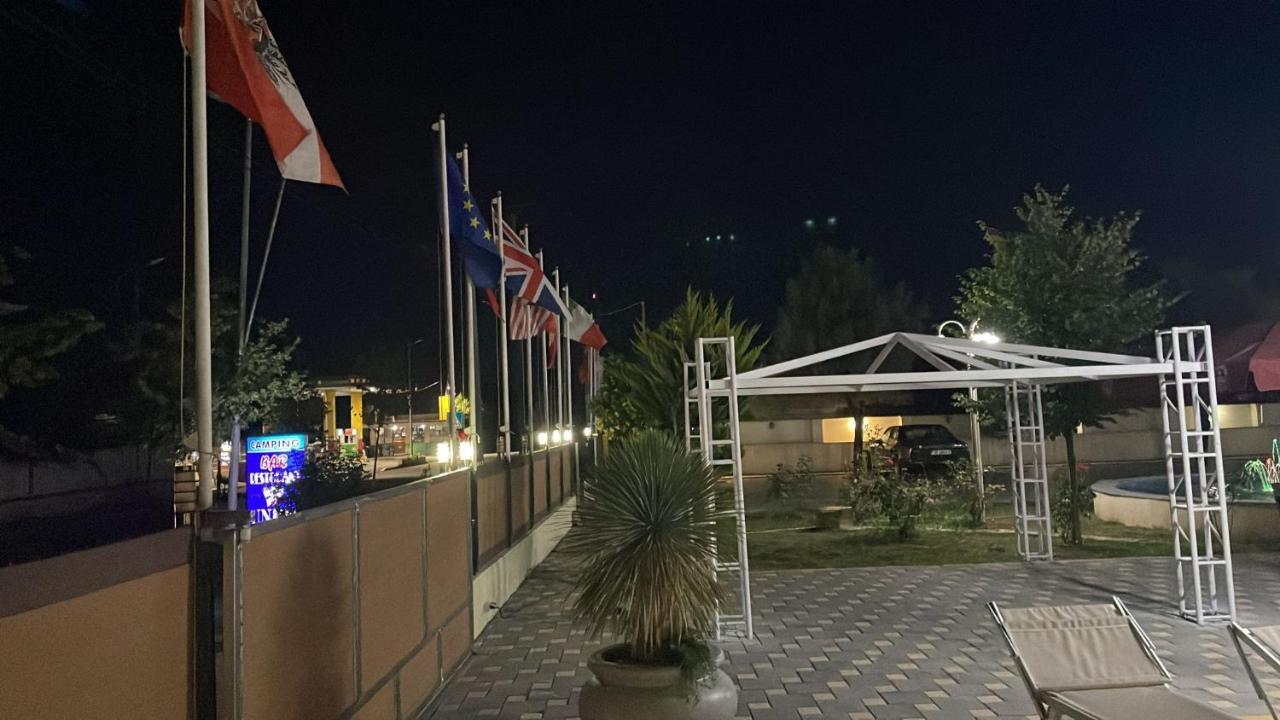 Union Villa Shkodër Exteriör bild